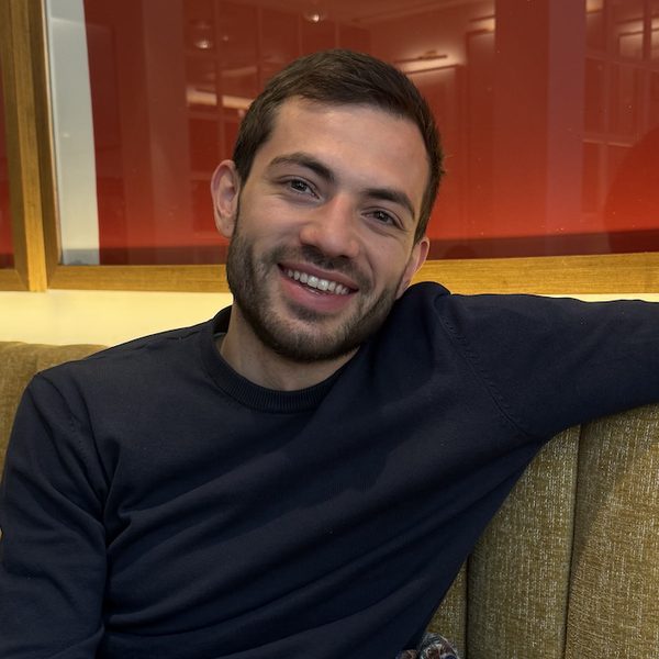 Alejandro, hoy